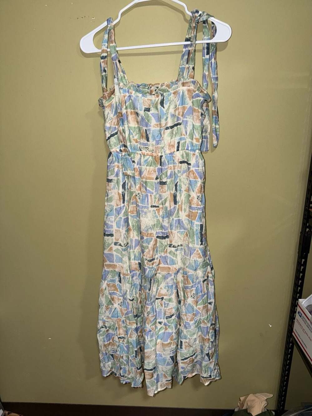 Blu Pepper Abstract Print Tiered Midi Dress With Tie Straps Size M